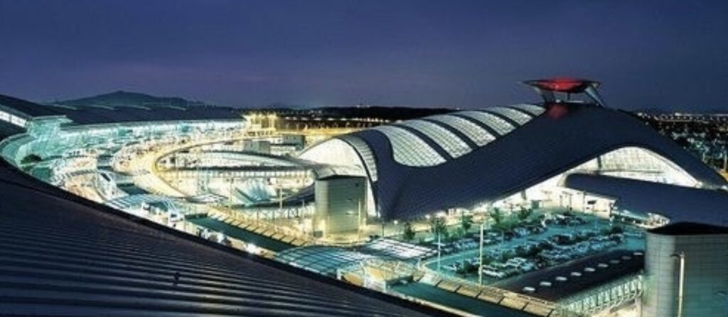Is it better to stay in Seoul or near Incheon Airport